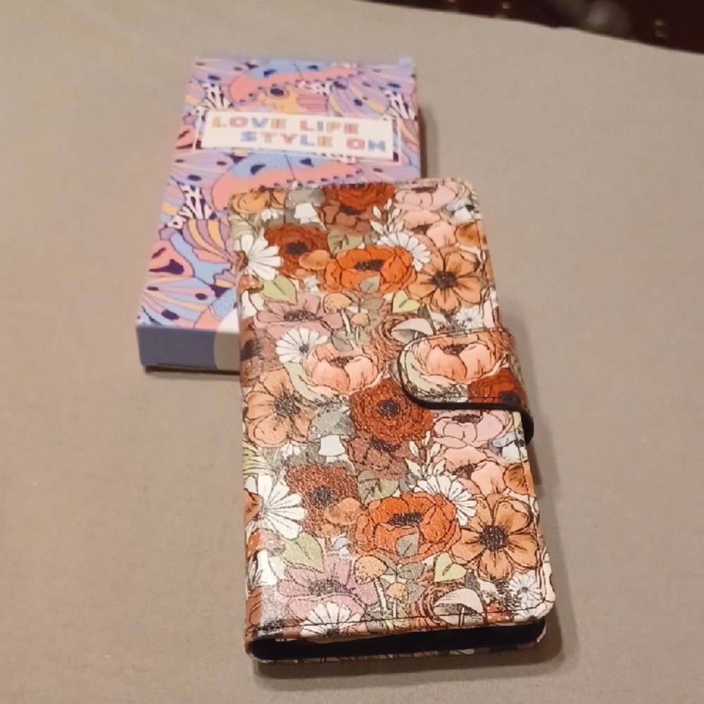 Floral Phone Wallet Case
